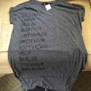 Forever 21 shirt gray Small listed cities NWT